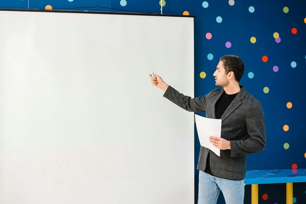 How can UK businesses develop strong leadership skills among their teams?